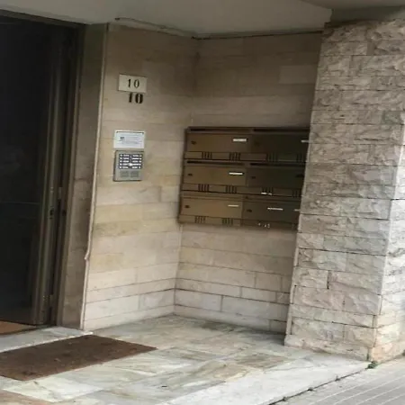 Casa Comoda Affittacamere *