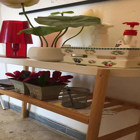 Casa Comoda Affittacamere *